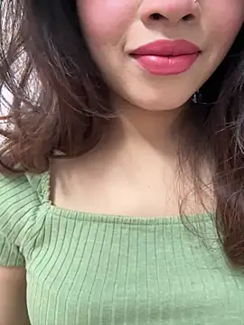 Snapshot of riya_sharma11 chatting on March 10, 2026, 4:44 pm riya sharma11 online show from March 10, 2026, 4:44 pm