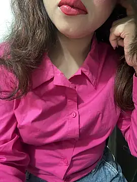 riya sharma11 online show from April 29, 2026, 6:03 pm
