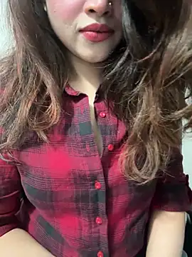 riya sharma11 online show from April 22, 2026, 5:31 pm