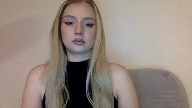 MayaWetDream online show from February 15, 2026, 5:23 pm