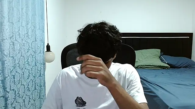 Pedestal diamant online show from March 12, 2026, 12:05 am