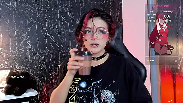 YuuMiko online show from April 28, 2026, 12:53 pm