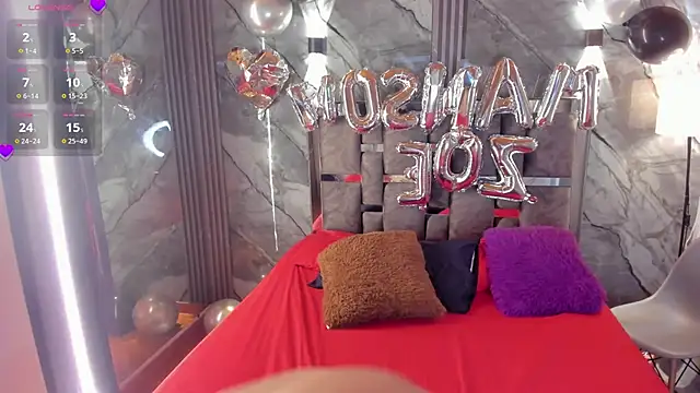 Manson and Zoe online show from April 23, 2026, 11:38 am
