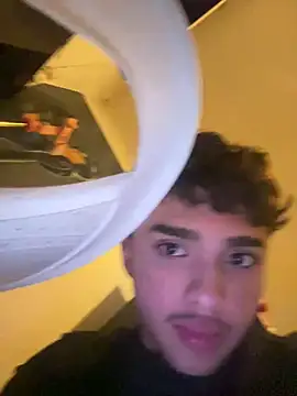 Snapshot of Samore_ chatting on March 9, 2026, 12:58 am Samore online show from March 9, 2026, 12:58 am