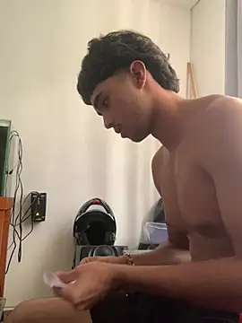 Snapshot of Samore_ chatting on February 12, 2026, 5:13 pm Samore online show from February 12, 2026, 5:13 pm