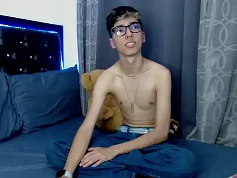 gabriel x18 online show from February 6, 2026, 4:52 am