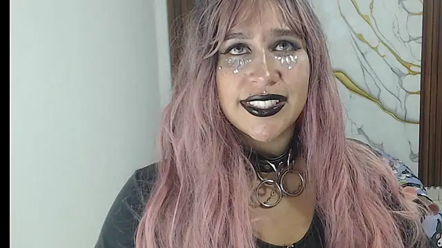 valen ros online show from March 4, 2026, 6:04 pm