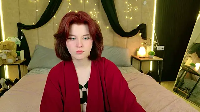 Snapshot of Milana_Bold chatting on May 17, 2026, 9:15 pm Milana Bold online show from May 17, 2026, 9:15 pm