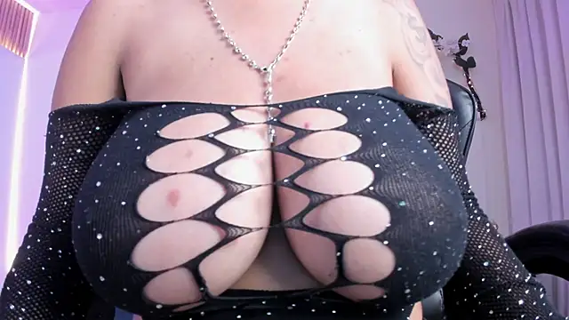 Jimena Adams online show from May 2, 2026, 1:05 pm
