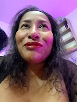 Nyomi browm online show from February 14, 2026, 4:45 am