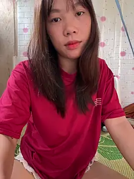 Snapshot of DoliceGirl2k chatting on June 27, 2026, 3:23 am DoliceGirl2k online show from June 27, 2026, 3:23 am