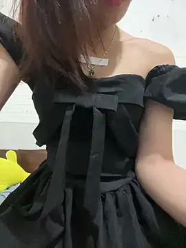Snapshot of DoliceGirl2k chatting on May 2, 2026, 12:21 pm DoliceGirl2k online show from May 2, 2026, 12:21 pm
