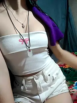 Snapshot of DoliceGirl2k chatting on April 3, 2026, 2:34 pm DoliceGirl2k online show from April 3, 2026, 2:34 pm
