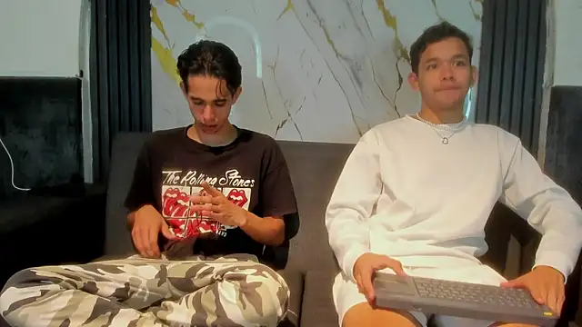 Snapshot of Wonka_1 chatting on February 19, 2026, 4:20 am Wonka 1 online show from February 19, 2026, 4:20 am