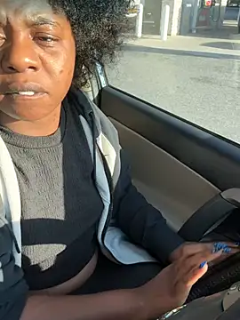 Snapshot of Ebony_Queeen chatting on June 17, 2026, 11:53 am Ebony Queeen online show from June 17, 2026, 11:53 am