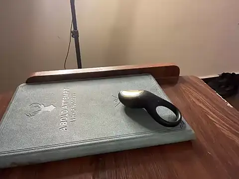 Hersheykaur online show from March 11, 2026, 10:59 pm