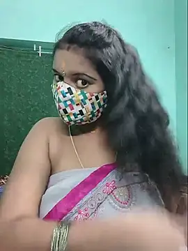 Snapshot of Tamilkannadacouple chatting on June 18, 2026, 1:49 pm Tamilkannadacouple online show from June 18, 2026, 1:49 pm