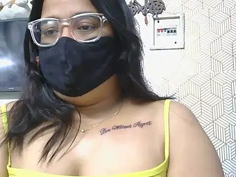 GangbangCouple online show from April 22, 2026, 4:52 am
