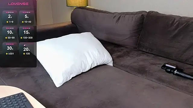 bright   rays     online show from February 26, 2026, 12:10 am