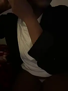 browncutie7 online show from February 22, 2026, 11:17 pm