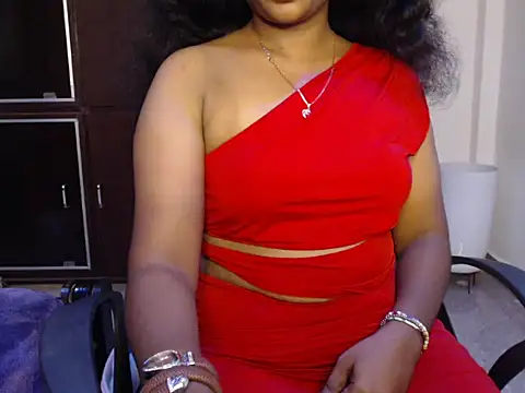 Snapshot of VixenNandhu chatting on May 1, 2026, 6:24 pm VixenNandhu online show from May 1, 2026, 6:24 pm