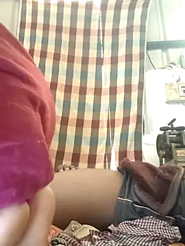 Sweet-runi online show from March 18, 2026, 8:17 am