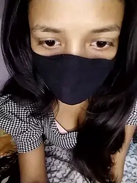 Naina-hott online show from February 26, 2026, 6:52 pm