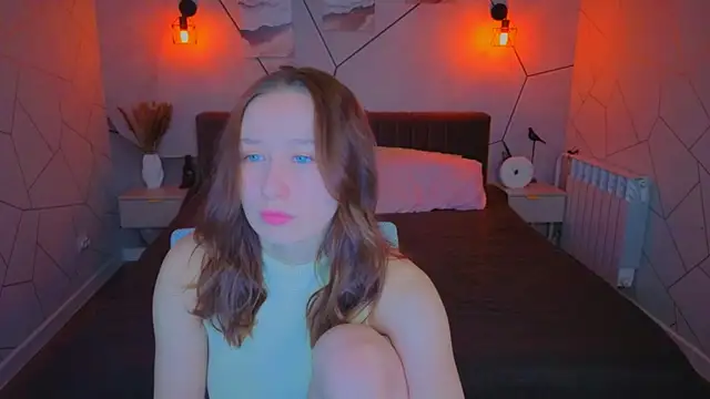  Kiki angel  online show from May 11, 2026, 1:07 am