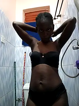 sexy littleone online show from February 14, 2026, 1:44 pm