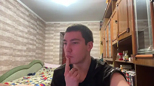 Snapshot of MoonlightVera chatting on March 10, 2026, 6:01 pm MoonlightVera online show from March 10, 2026, 6:01 pm