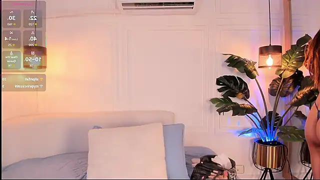 Snapshot of Nicole_Whittee chatting on March 19, 2026, 8:09 pm Nicole Whittee online show from March 19, 2026, 8:09 pm