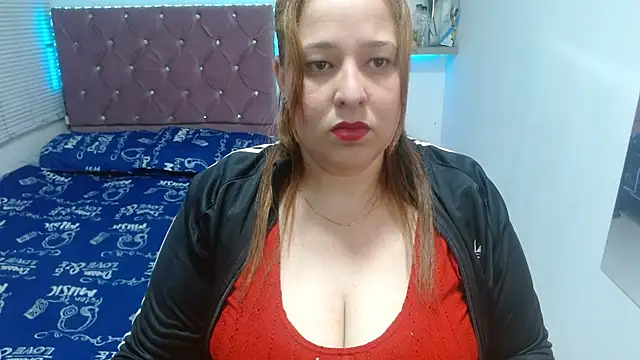 kataleyamilf69 online show from February 26, 2026, 12:49 pm