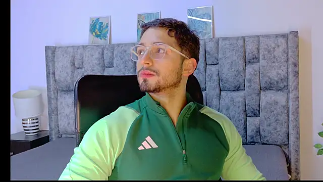 NICK MOSS  online show from February 13, 2026, 10:59 am