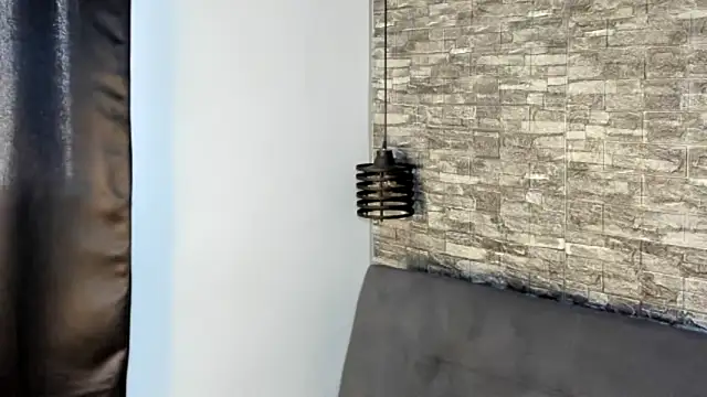 Snapshot of ASHLEY_COLLINS1 chatting on March 21, 2026, 1:15 pm ASHLEY COLLINS1 online show from March 21, 2026, 1:15 pm