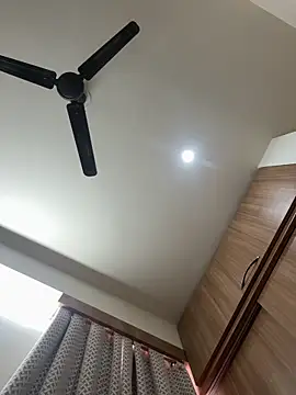 Snapshot of raavigirl chatting on May 15, 2026, 9:29 am raavigirl online show from May 15, 2026, 9:29 am