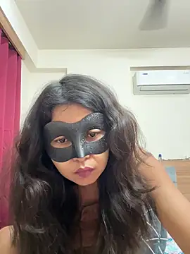 Snapshot of raavigirl chatting on April 1, 2026, 1:41 pm raavigirl online show from April 1, 2026, 1:41 pm