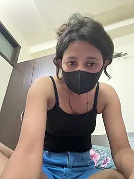 Snapshot of raavigirl chatting on March 12, 2026, 11:47 am raavigirl online show from March 12, 2026, 11:47 am