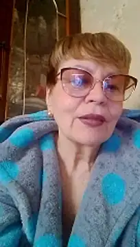 Snapshot of SophieBurns chatting on April 20, 2026, 10:29 am SophieBurns online show from April 20, 2026, 10:29 am