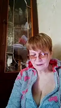 Snapshot of SophieBurns chatting on May 5, 2026, 9:12 am SophieBurns online show from May 5, 2026, 9:12 am
