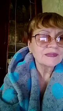 Snapshot of SophieBurns chatting on April 12, 2026, 9:45 am SophieBurns online show from April 12, 2026, 9:45 am
