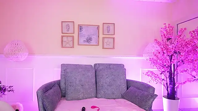 ElectraJonesX online show from March 13, 2026, 11:37 am