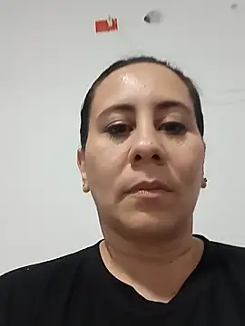 Sophie Tyler online show from June 13, 2026, 3:26 am