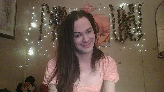 Snapshot of sillymillie4 chatting on March 13, 2026, 3:44 am sillymillie4 online show from March 13, 2026, 3:44 am