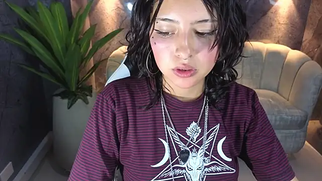 Lisa Doll Tx online show from March 20, 2026, 7:26 pm