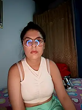 Dulce Athenea online show from May 8, 2026, 8:56 pm