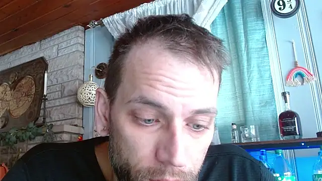 cguffey2284 online show from February 14, 2026, 4:07 pm