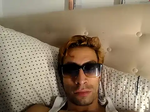 lekzl online show from February 6, 2026, 1:56 am