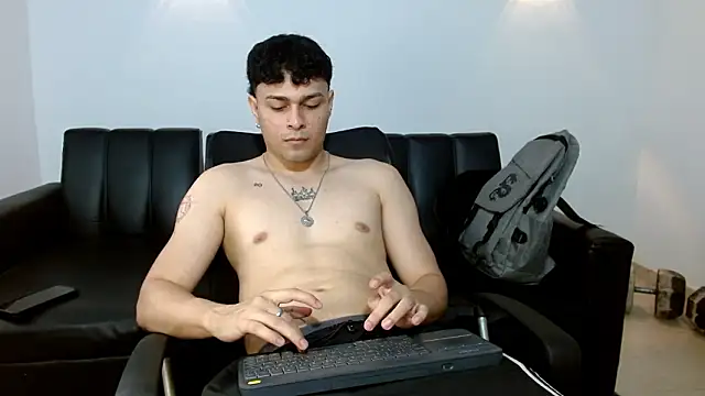 Snapshot of Philip_Jons chatting on March 25, 2026, 8:52 pm Philip Jons online show from March 25, 2026, 8:52 pm