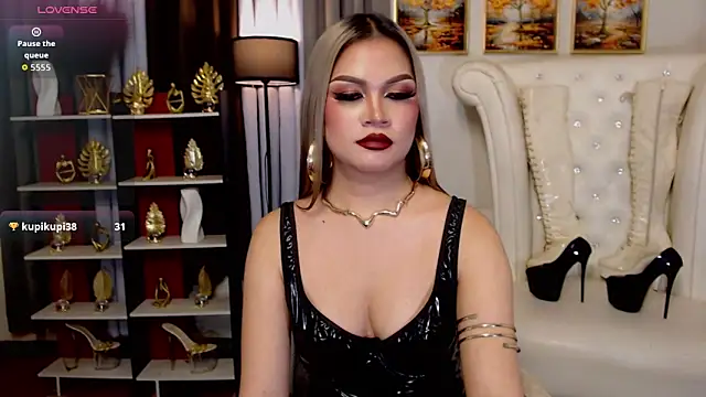 Snapshot of PrettyCockAthena chatting on June 5, 2026, 6:52 am PrettyCockAthena online show from June 5, 2026, 6:52 am