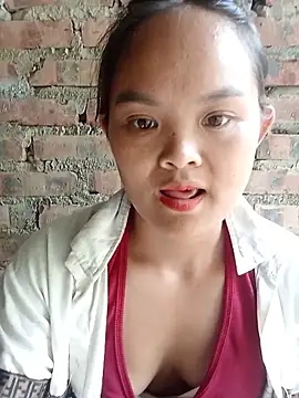 Snapshot of Luminana chatting on June 30, 2026, 1:16 am Luminana online show from June 30, 2026, 1:16 am